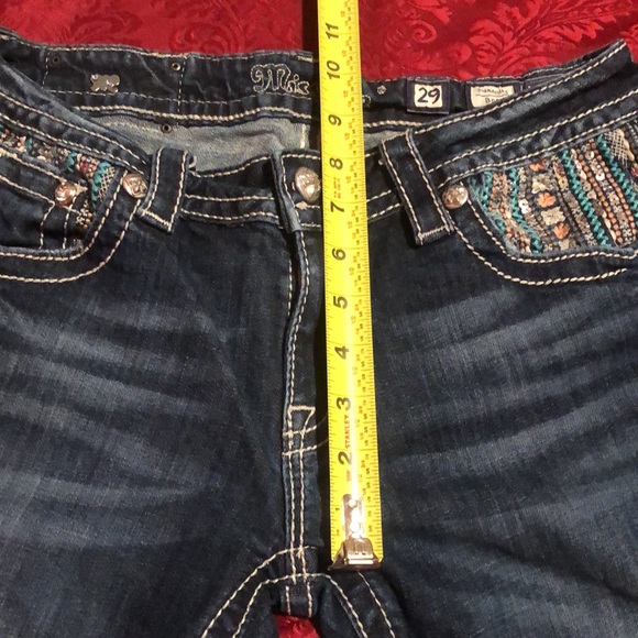 Miss Me Sz 29 bootcut with sequin embellished front and back pockets, gorgeous!! - Picture 13 of 17